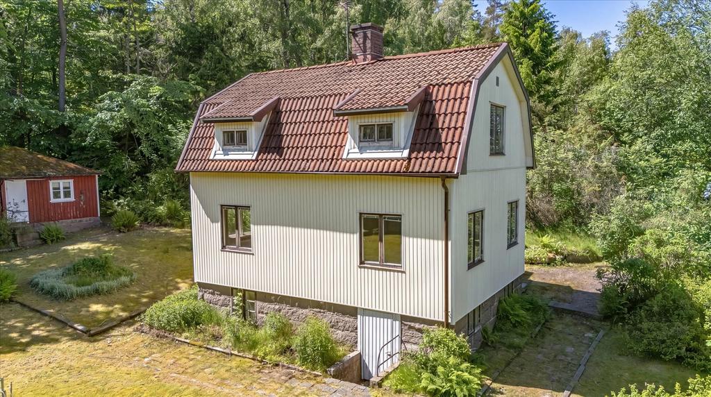 Tuntorp 424, Brastad,