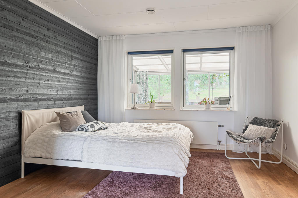 Sovrum  på entréplan