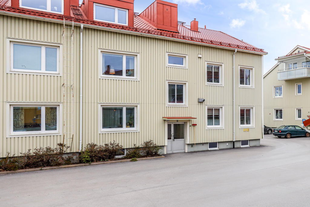 Fasaden från innergården