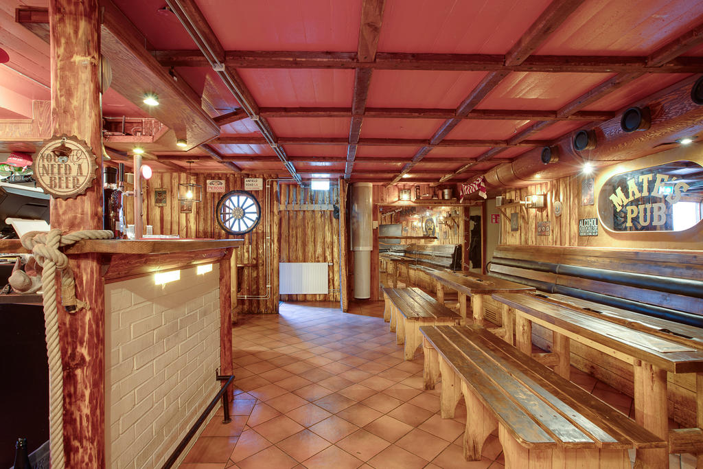 Pub