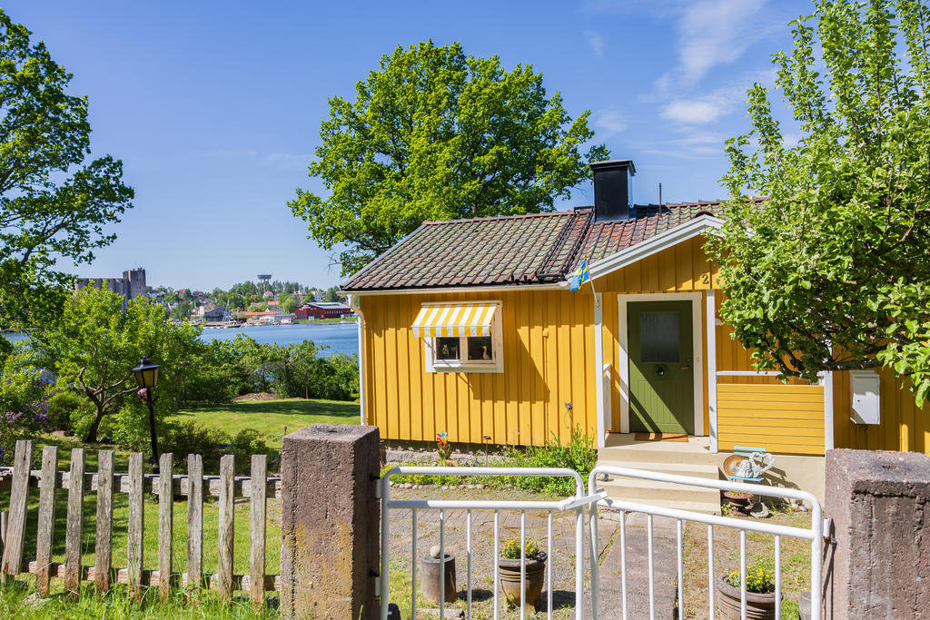 Entré från Kuttorpsvägen