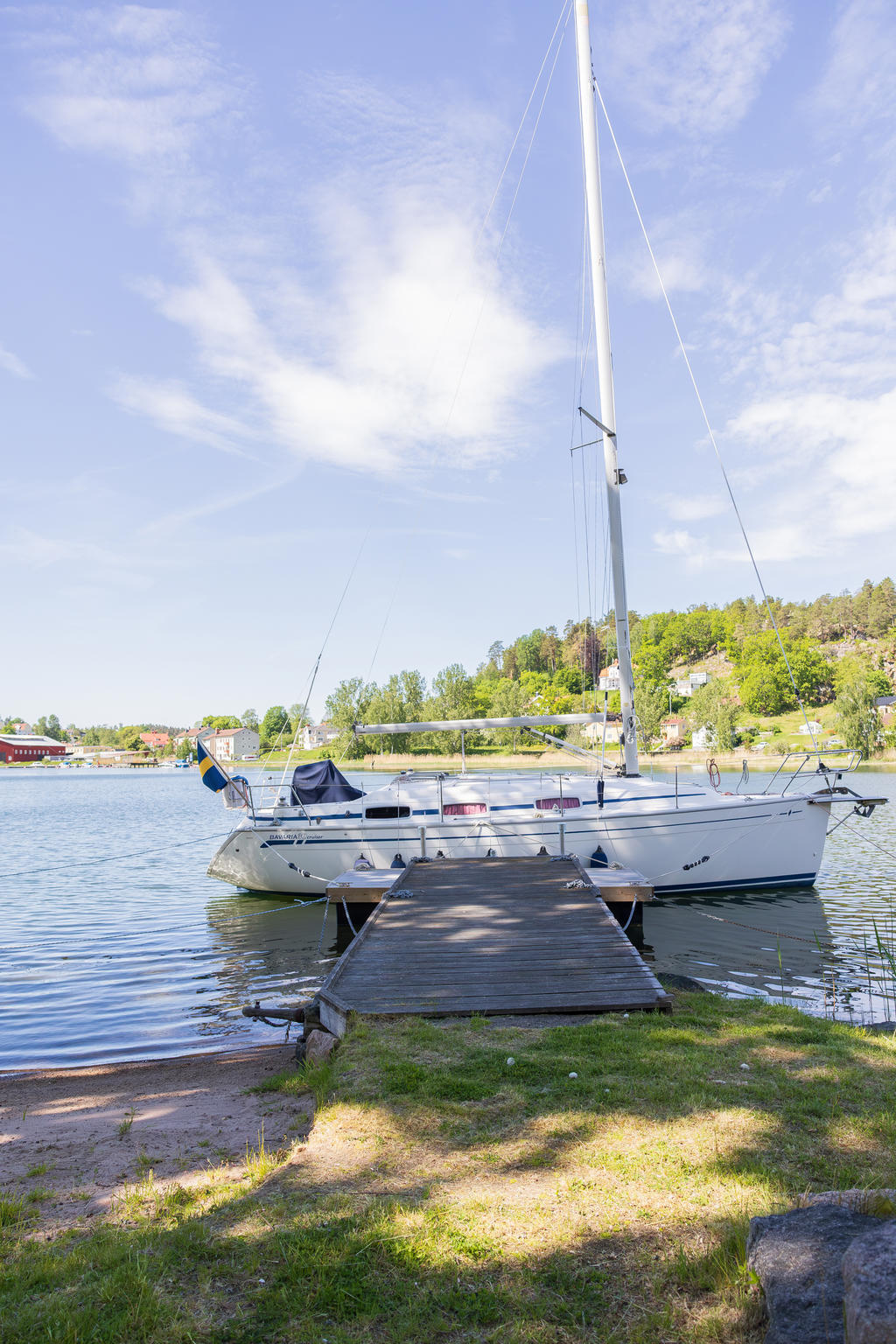 Brygga med segelbåtsdjup