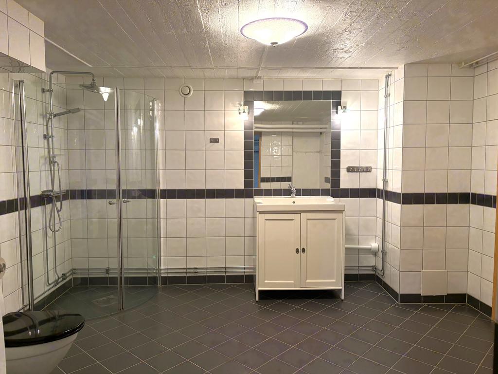 Badrum/tvättstuga källaren