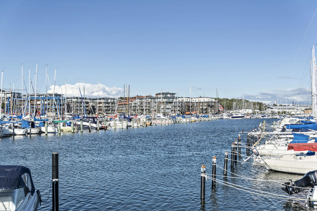 Båtliv i Fiskebäcks Hamn