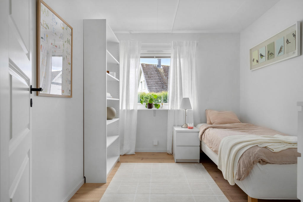 Sovrum tre med plats för säng och skrivbord