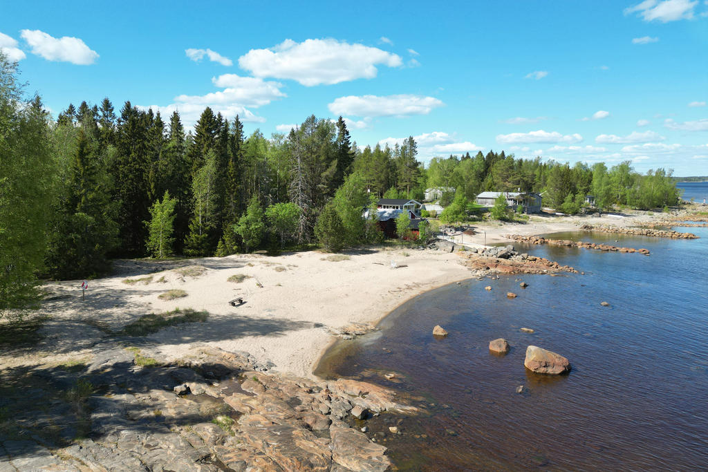 Badstrand på gångavstånd