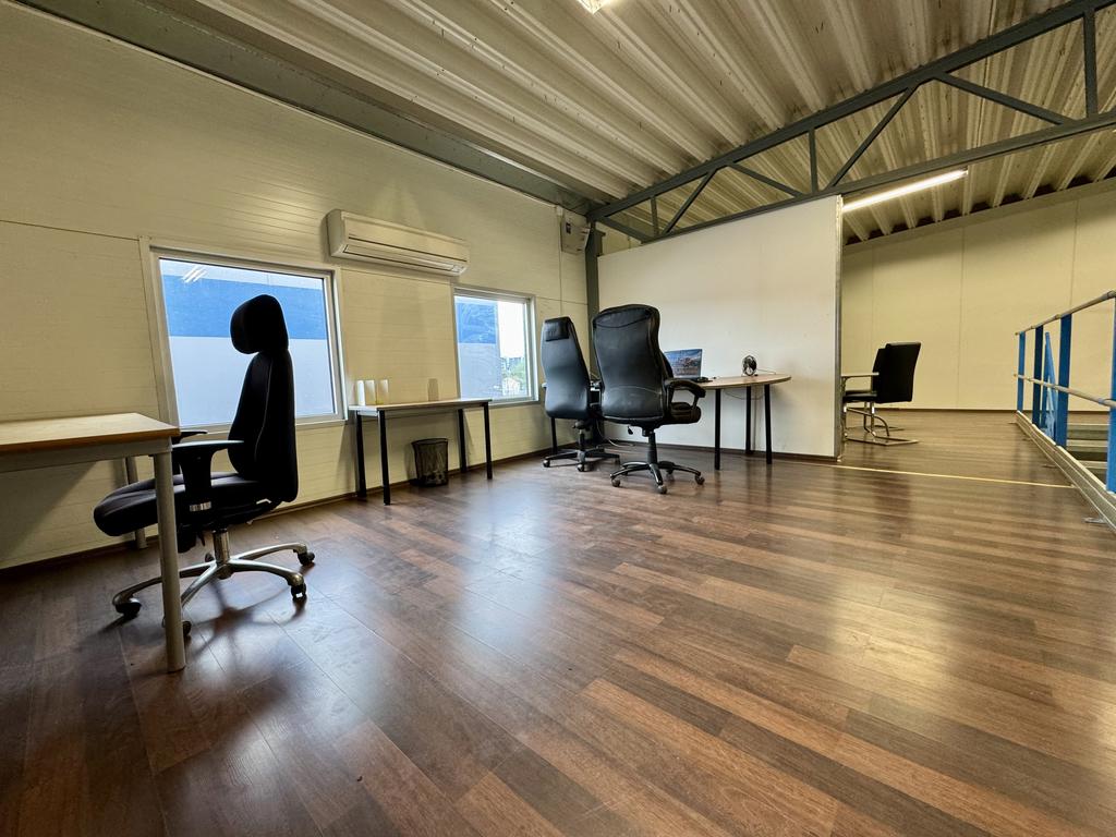 Kontor, entresolplan
