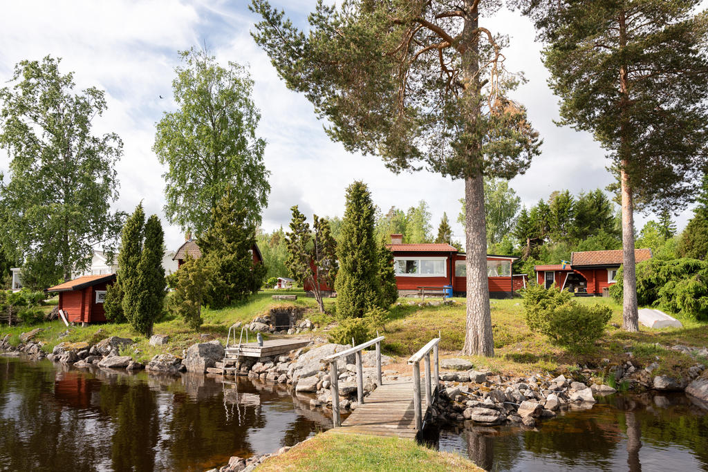 Stugan från sjön