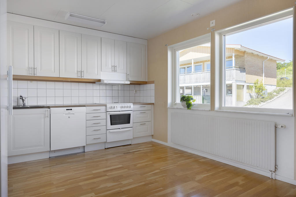 Fin plats till runt köksbord 