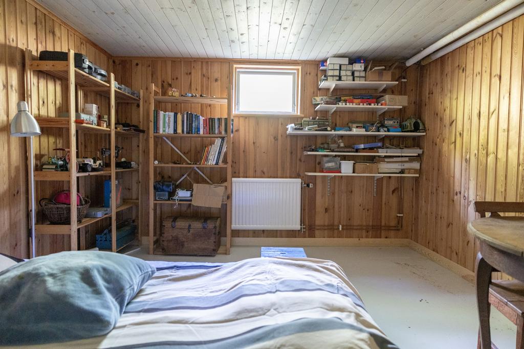 Gillestuga i källare