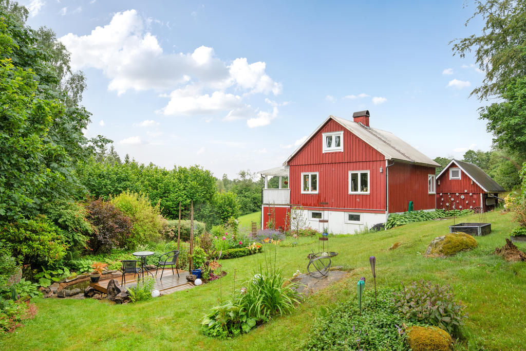 Ljuvlig trädgårdstomt