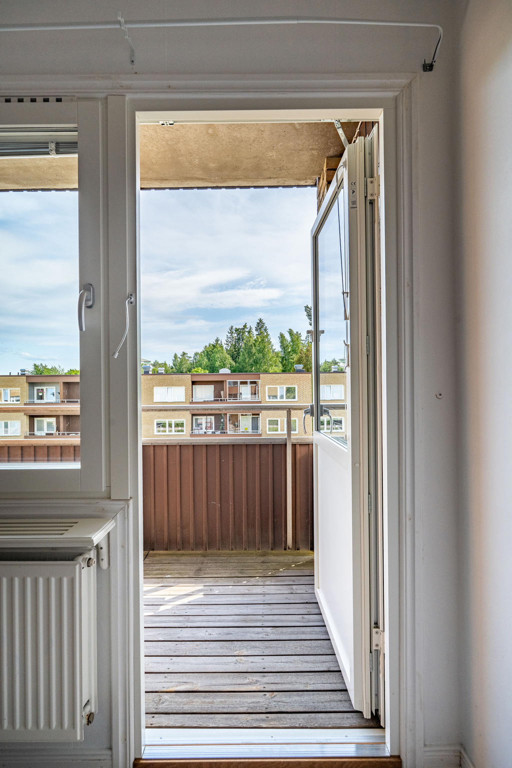 Utgång till balkong i söderläge