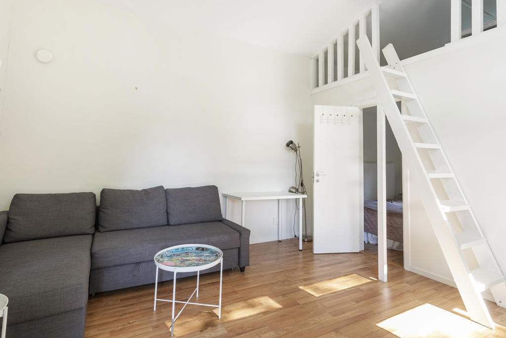 Bäddsoffa, sovrum och sovloft