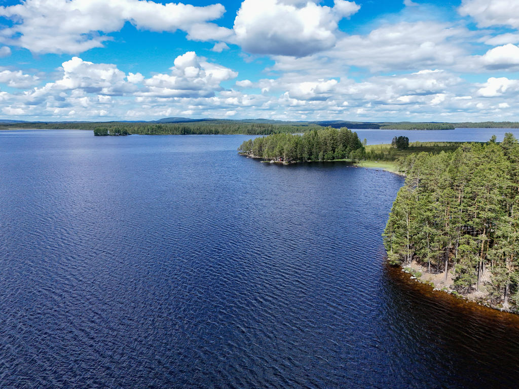 Vy ut mot Mållången. 