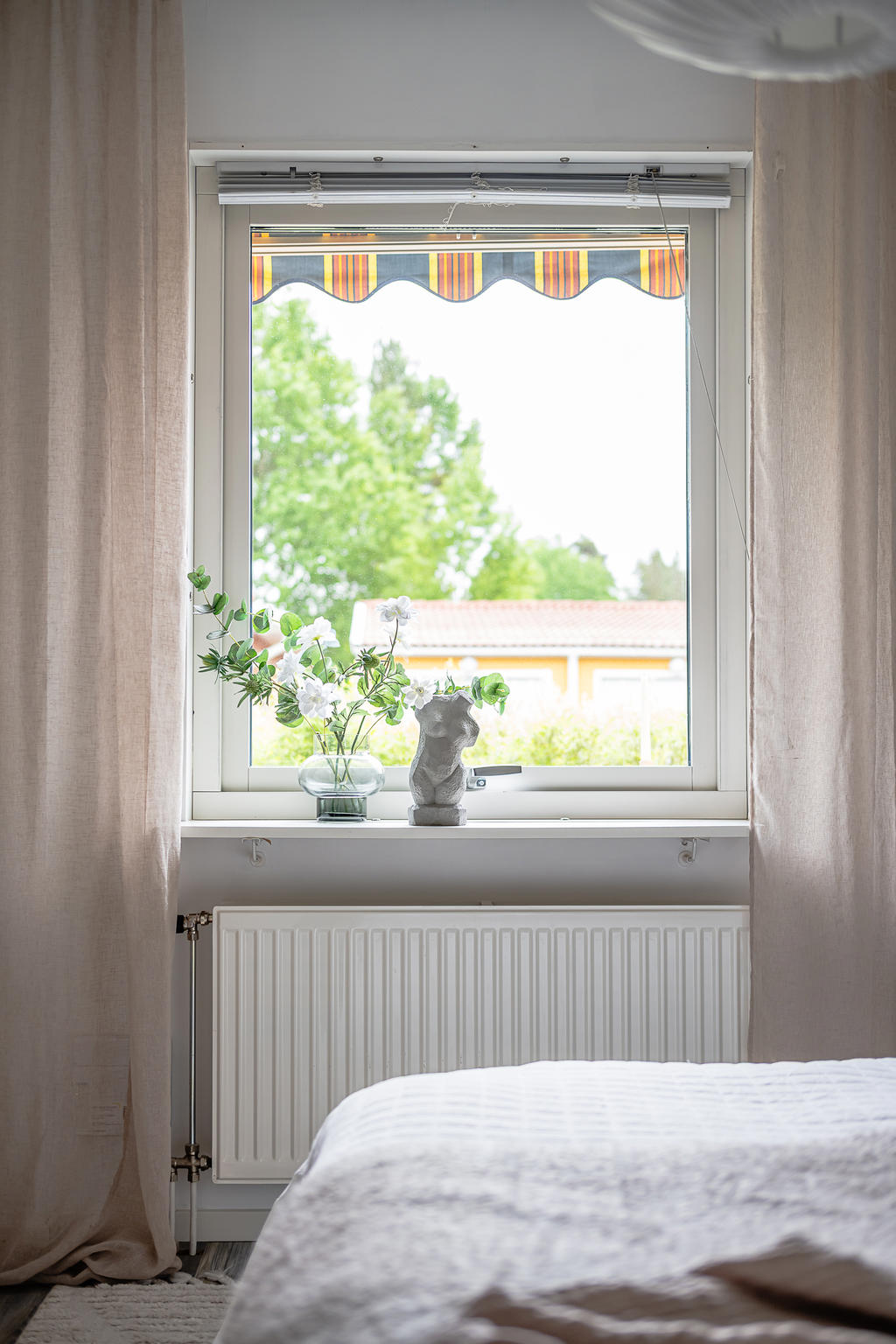 Från sovrum 1