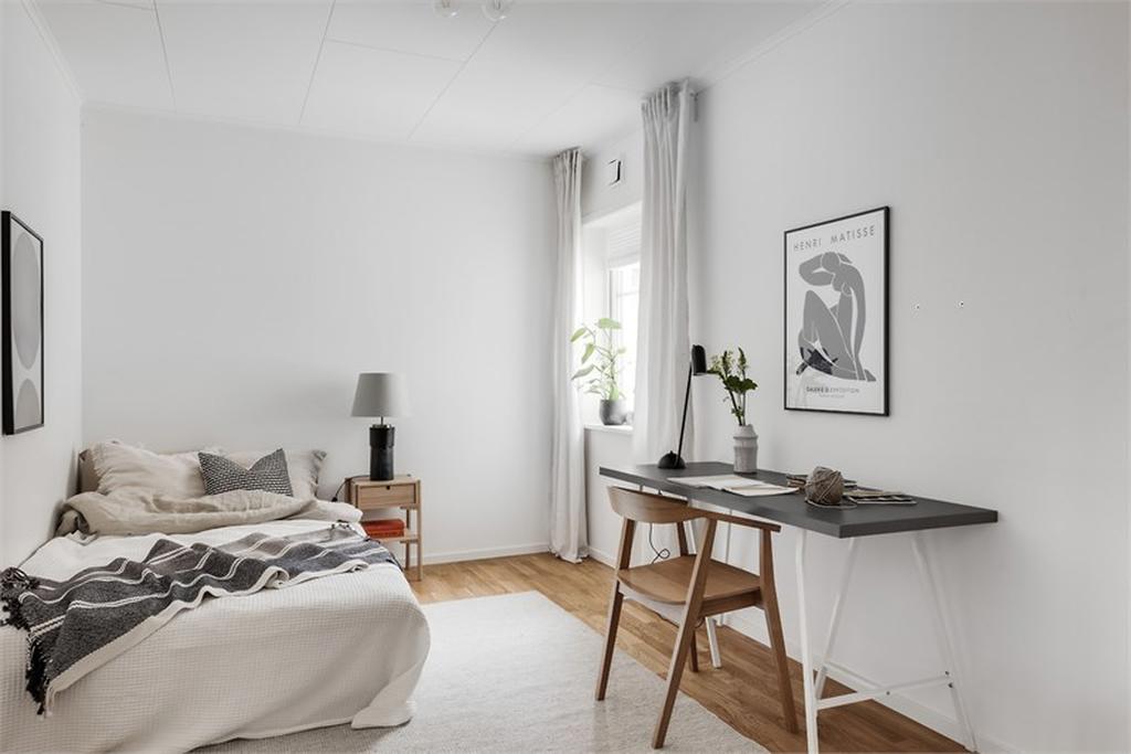 Sovrum vid entrén "stora lägenheten"