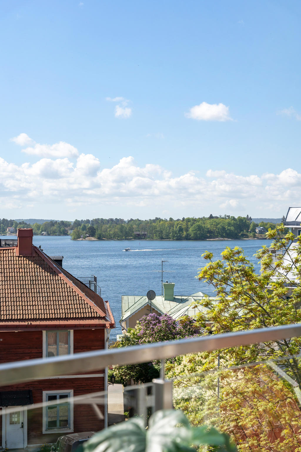 Vaxholms inlopp från Stockholm.