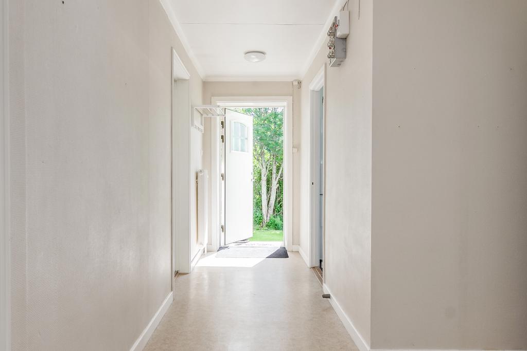 LGH B - Hall