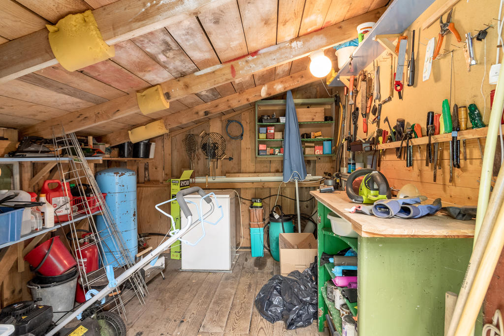Förråd bakom huset
