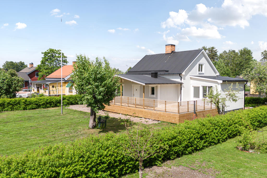 Trädgårdsvägen 18