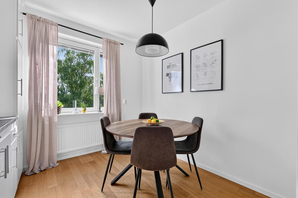 Bild 3 från Svensk Fastighetsförmedling