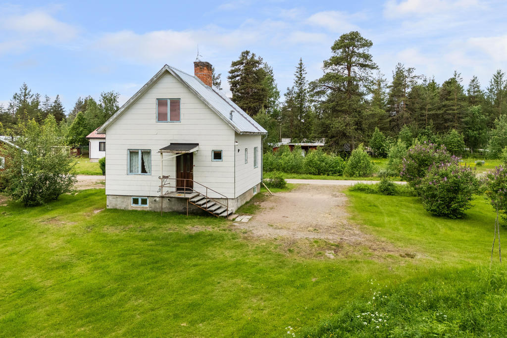 Charmig villa i Nattavaara