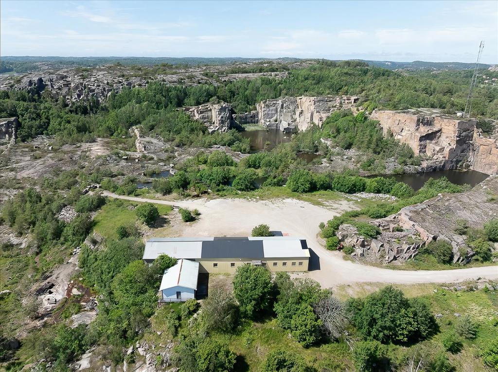 Krossvägen 12, Brastad, notera att lös egendom är bortredigerad