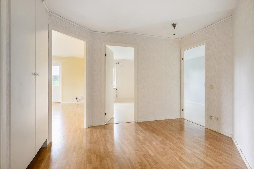 Möblerbar hall