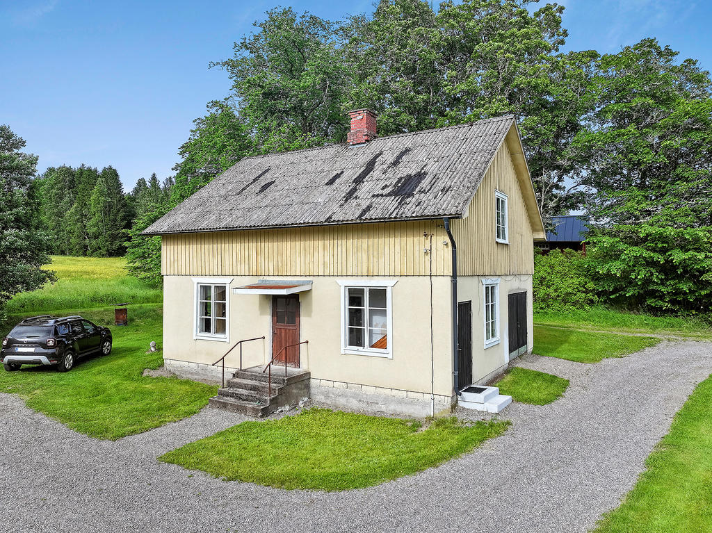Gårdshus med garage 