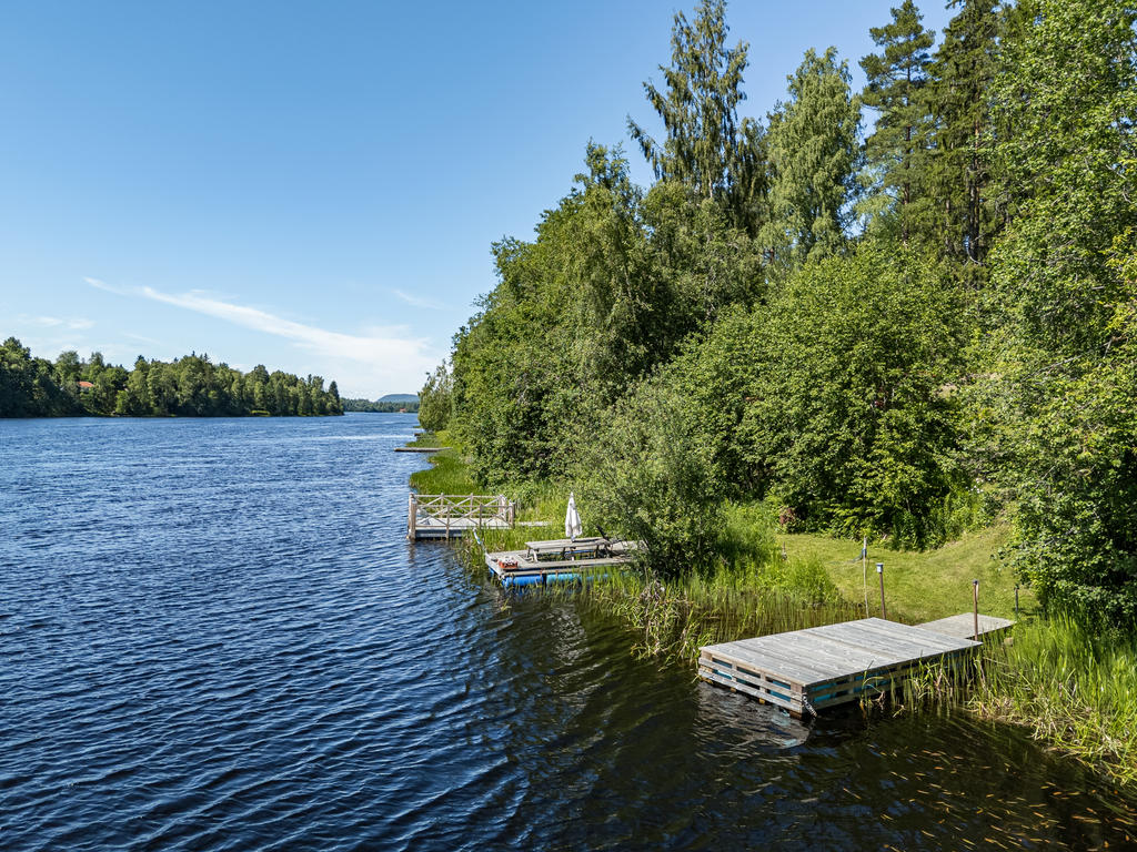 Bryggan närmast är den som ingår i fastigheten