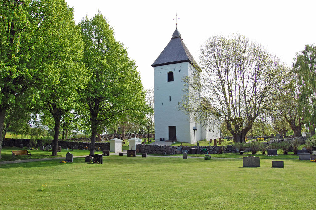 Adelsö kyrka