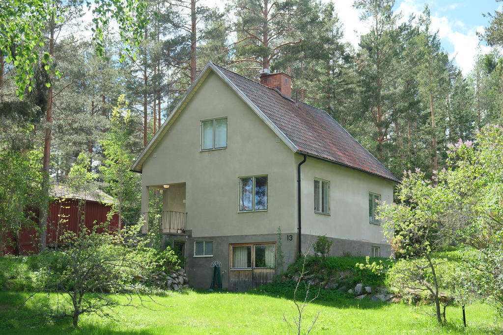Säljarens bild. Fasad i nordöst.