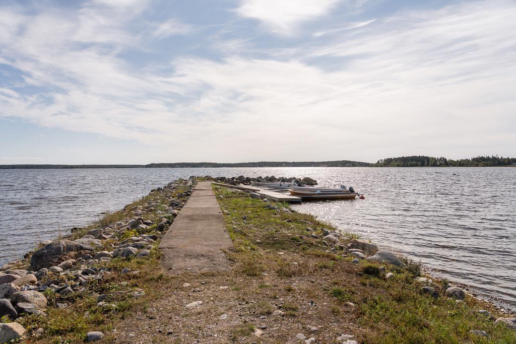 Båtplats precis nedanför huset 