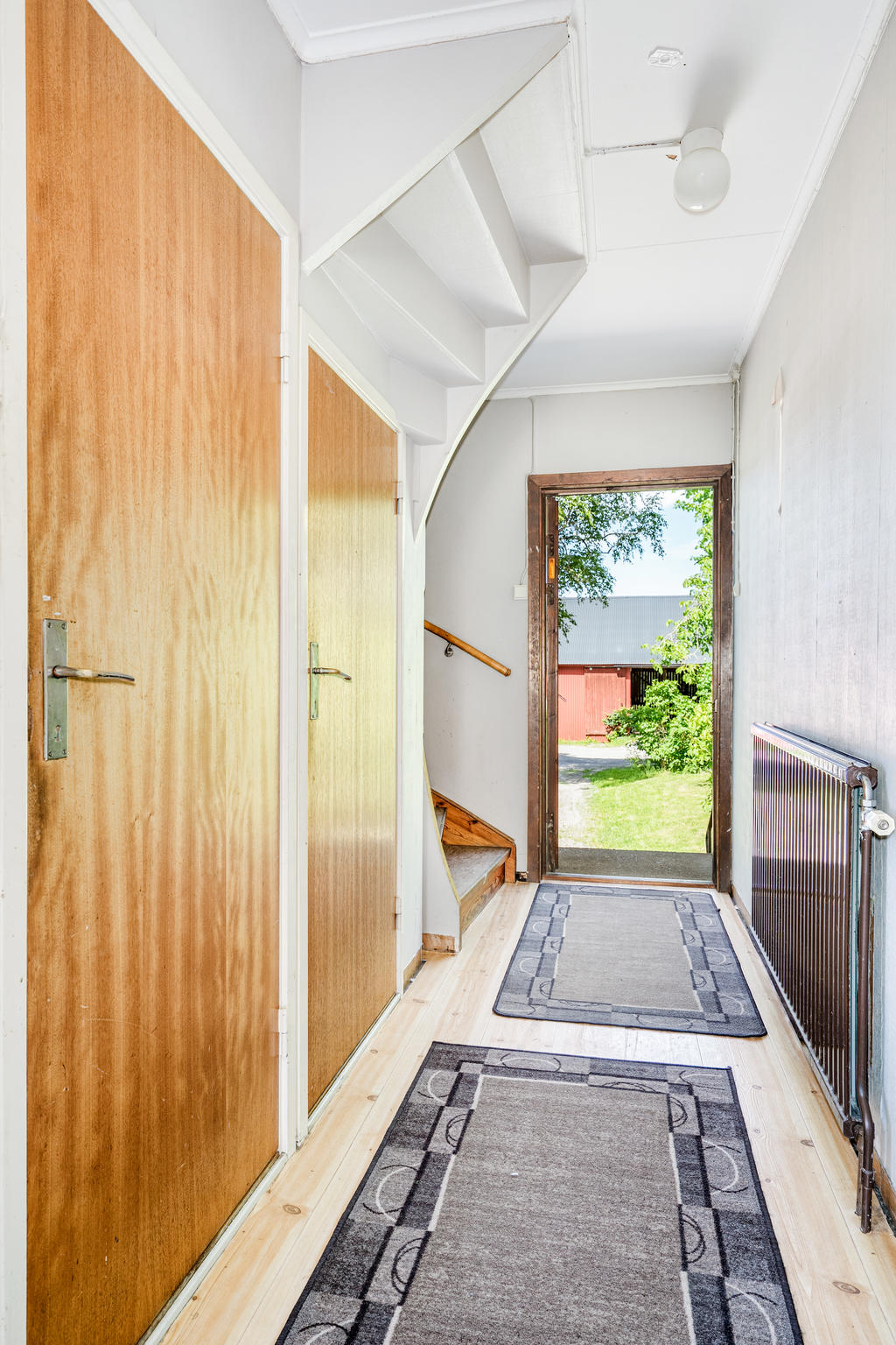 Entréhall - Välkommen in!