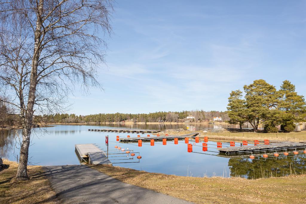 Båtplatser vid Sunnanöviken