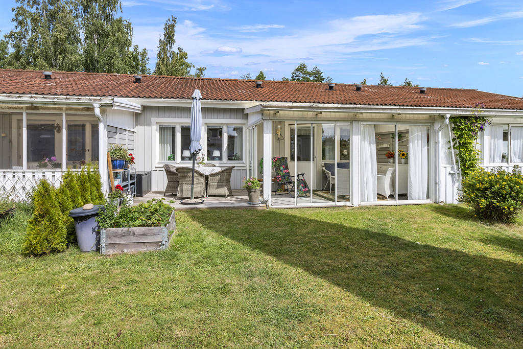 Uteplats med grönområden