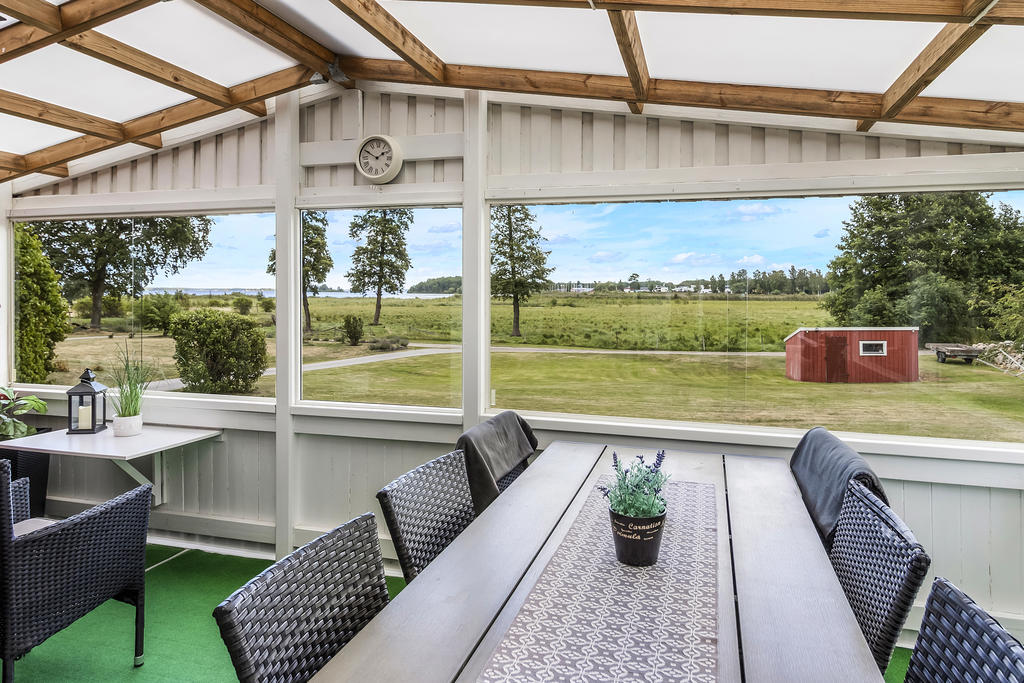 Vacker utsikt mot Mälarens vatten
