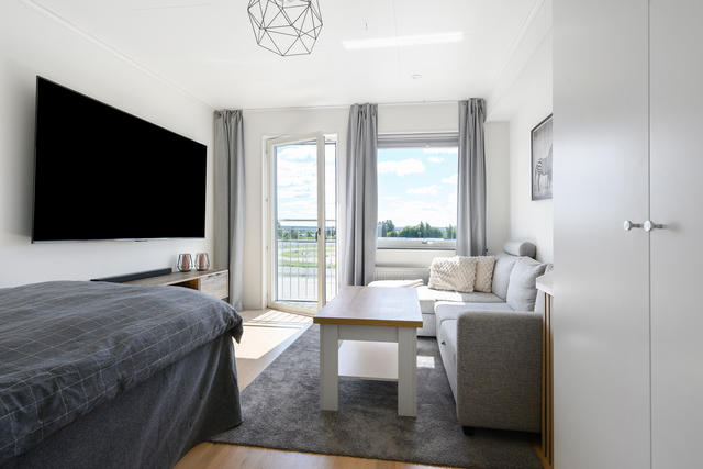 Knärotsvägen 14
