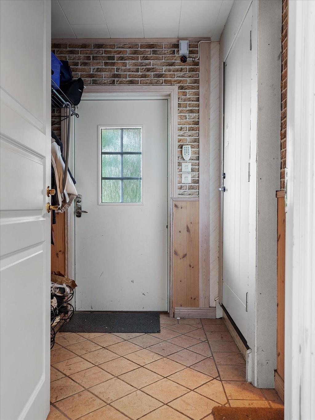 Hall, källarplan