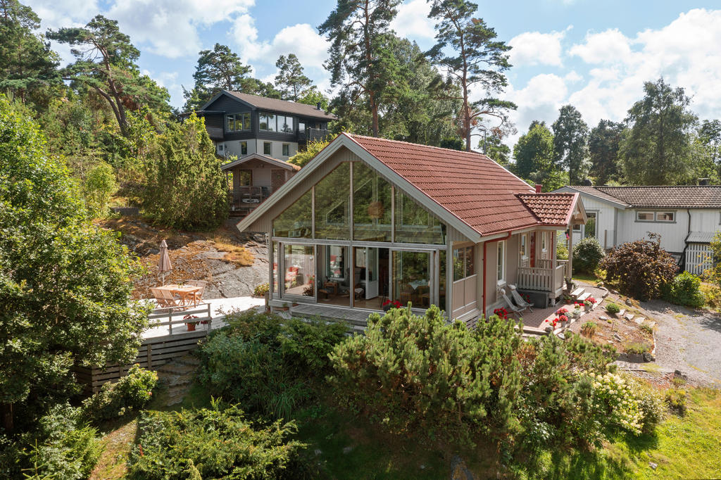 Välkomna till Hästhagsvägen 7.