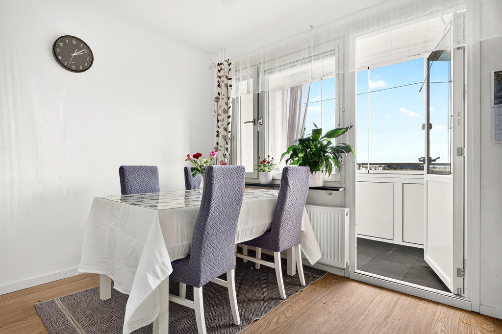Bild 3 från Svensk Fastighetsförmedling