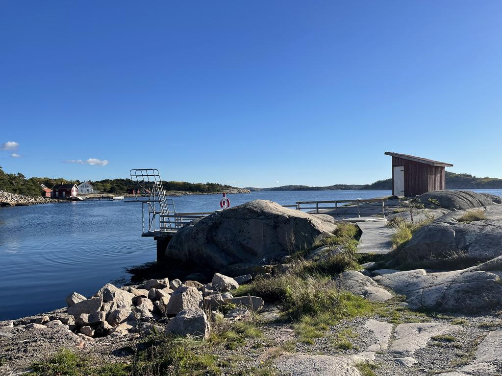 Miljöbild Resö badplats vid hamnen.