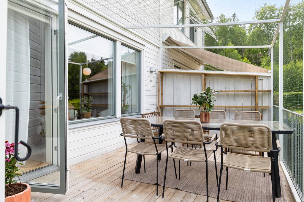 Uteplats från vardagsrum 