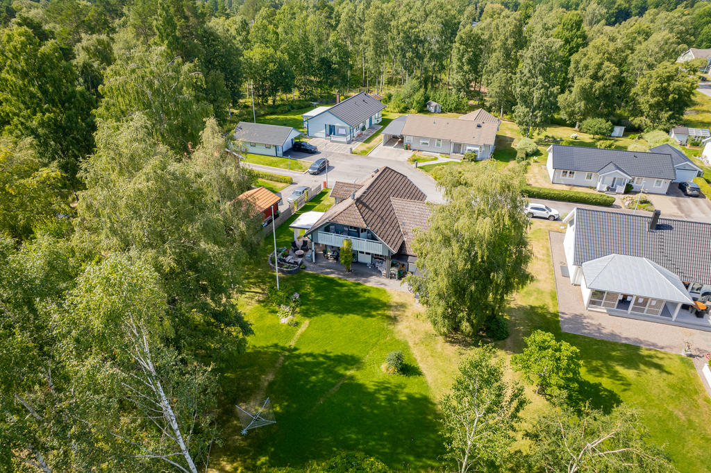 Bild 2 från Svensk Fastighetsförmedling