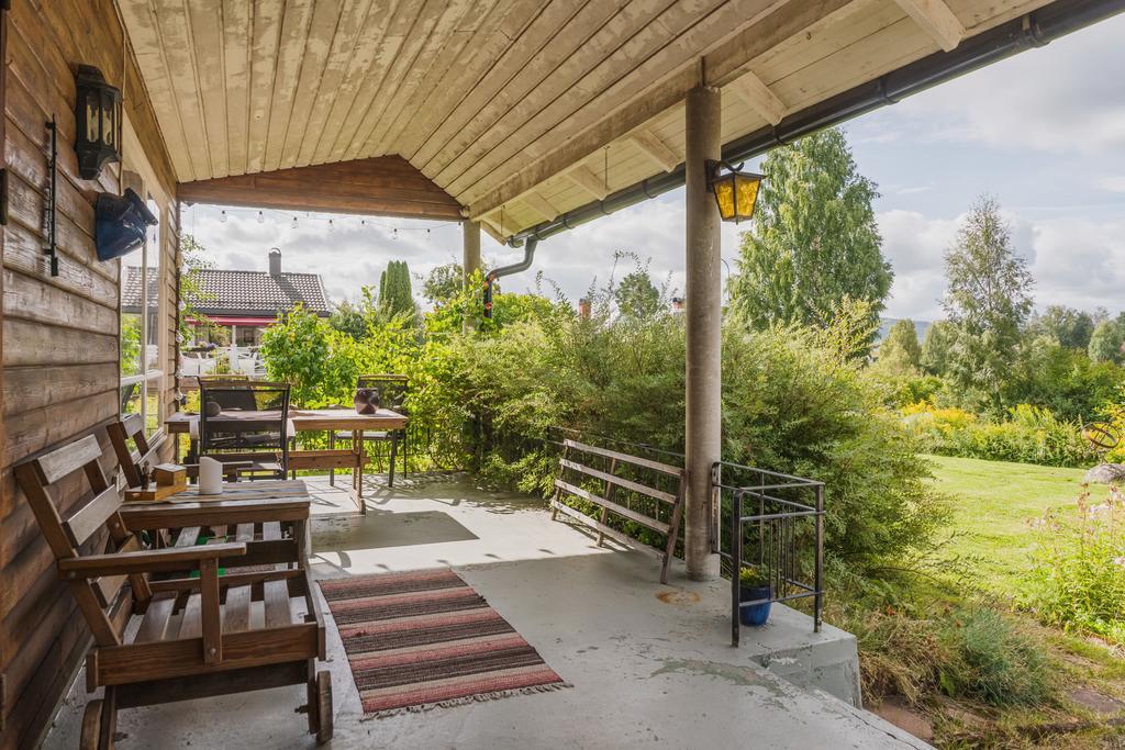 Verandan vid entrén