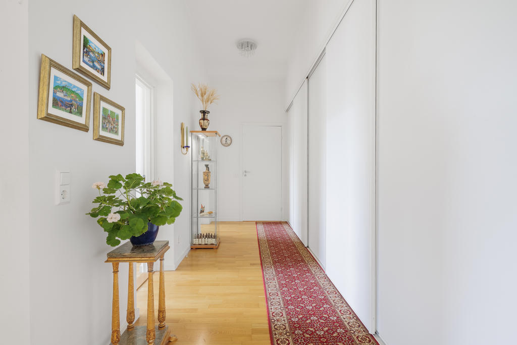 Hall med gott om förvaring