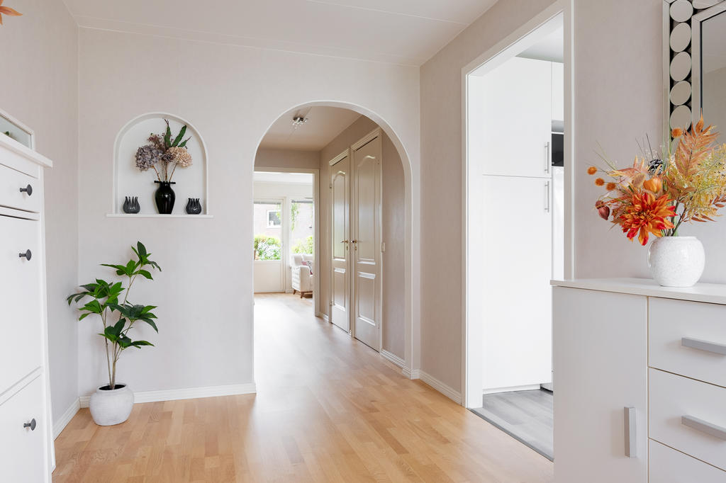 Från hall mot vardagsrum
