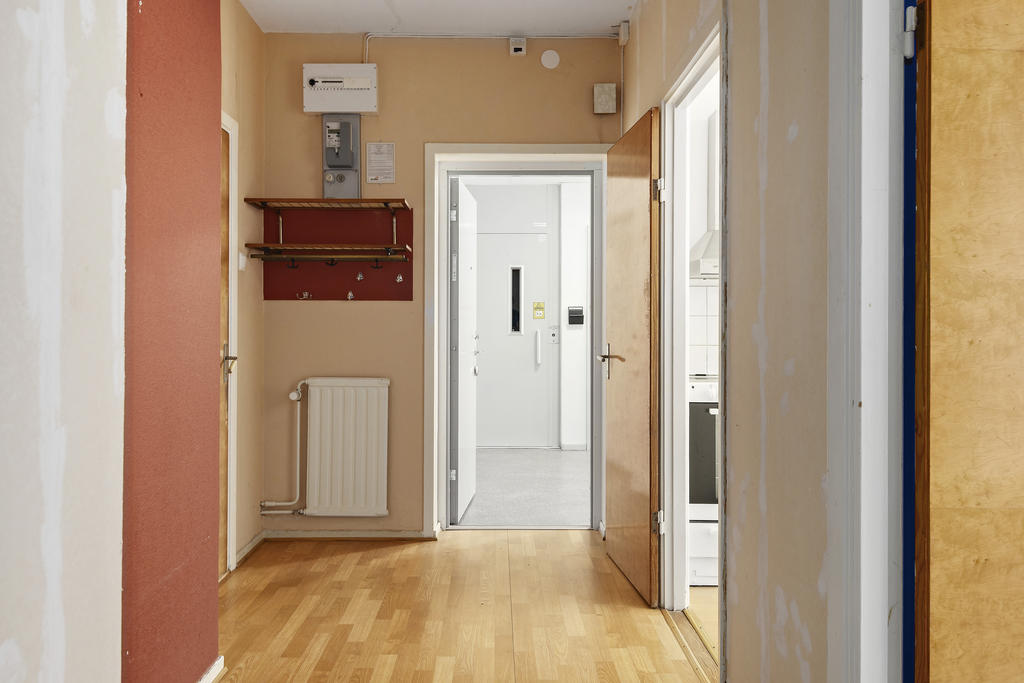 Hall/passage