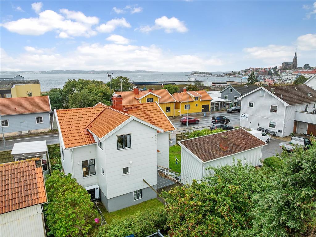 Landsvägsgatan 33, Lysekil