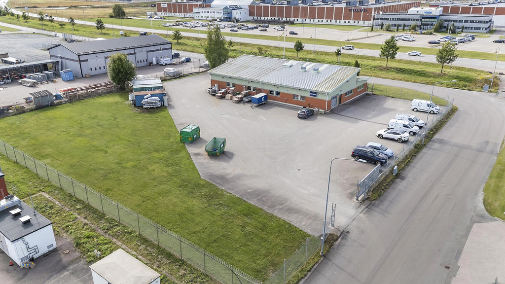 Belägen i utpräglat industriområde 
